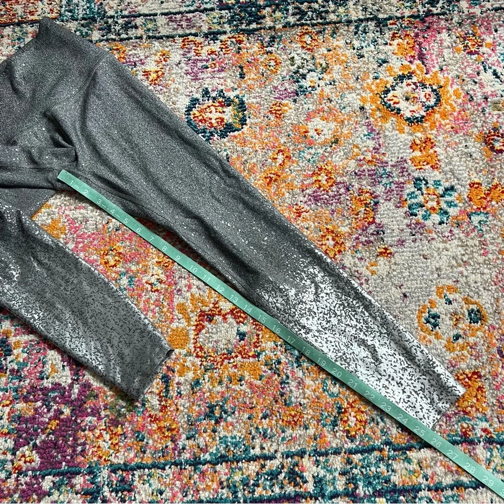 Beyond Yoga lustrous silver